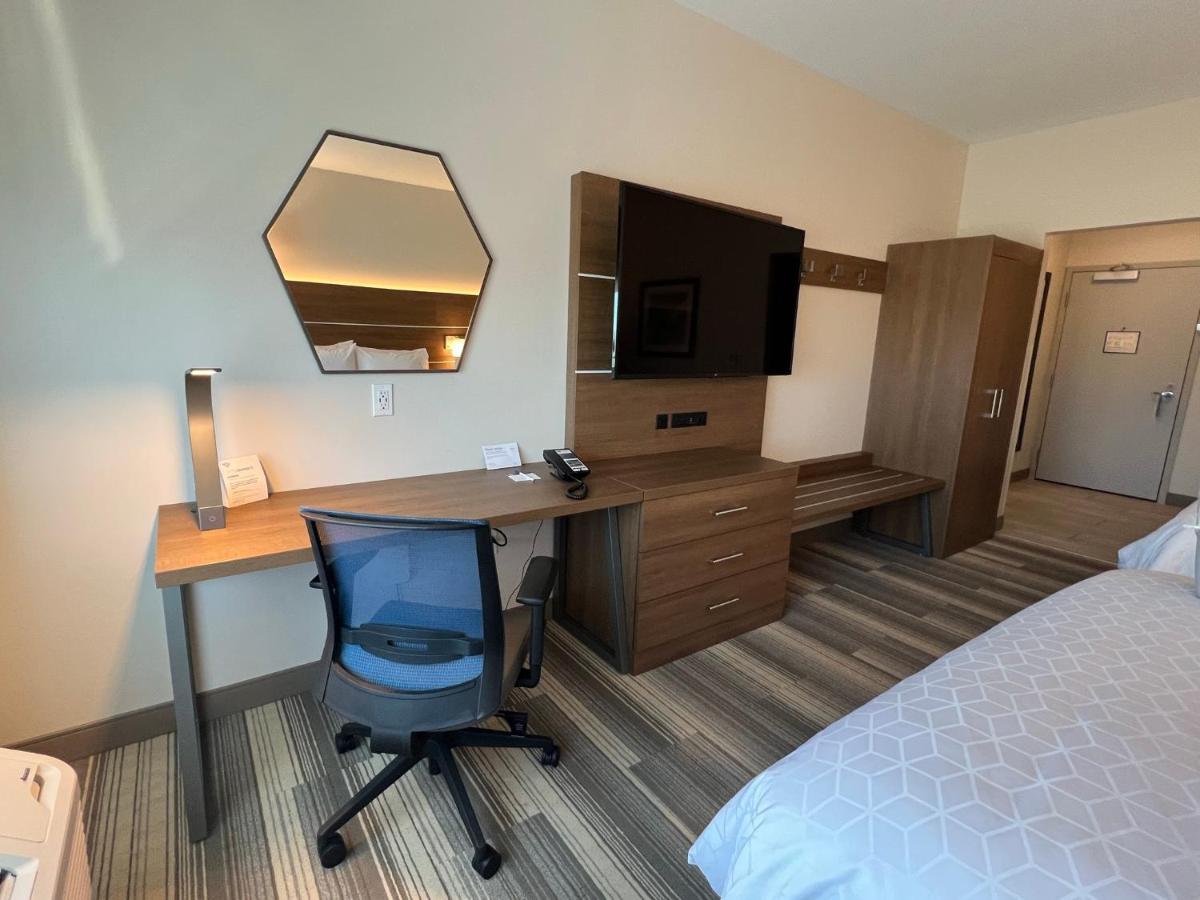 Holiday Inn Express & Suites - Ukiah By Ihg Eksteriør bilde