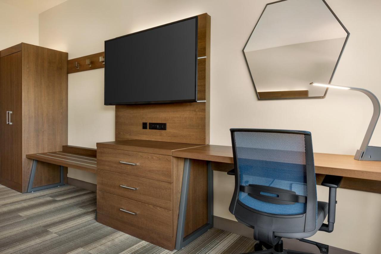 Holiday Inn Express & Suites - Ukiah By Ihg Eksteriør bilde