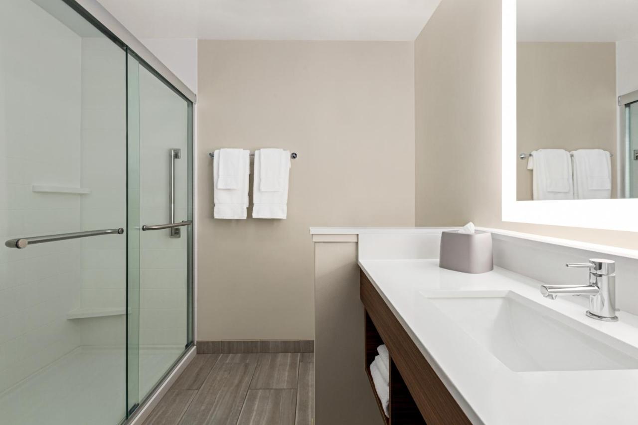 Holiday Inn Express & Suites - Ukiah By Ihg Eksteriør bilde