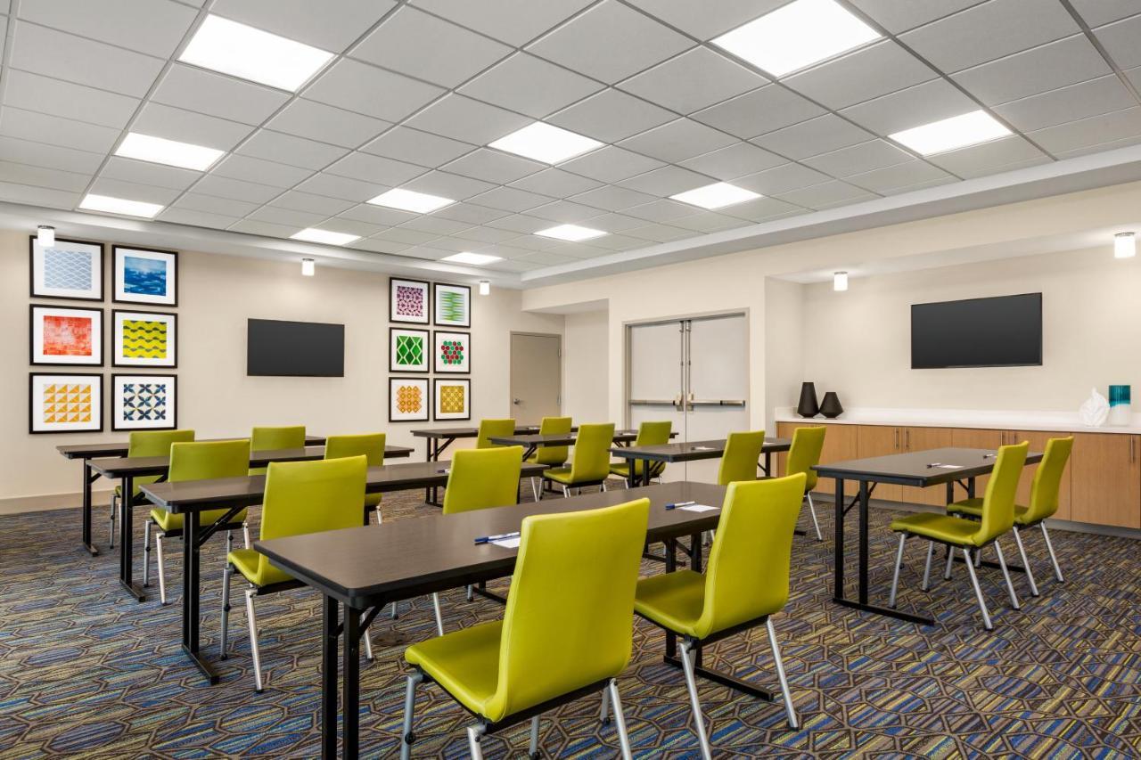 Holiday Inn Express & Suites - Ukiah By Ihg Eksteriør bilde