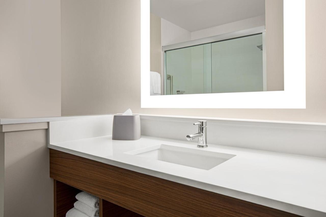 Holiday Inn Express & Suites - Ukiah By Ihg Eksteriør bilde