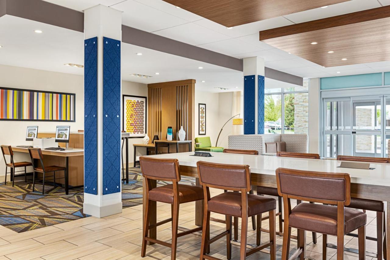 Holiday Inn Express & Suites - Ukiah By Ihg Eksteriør bilde